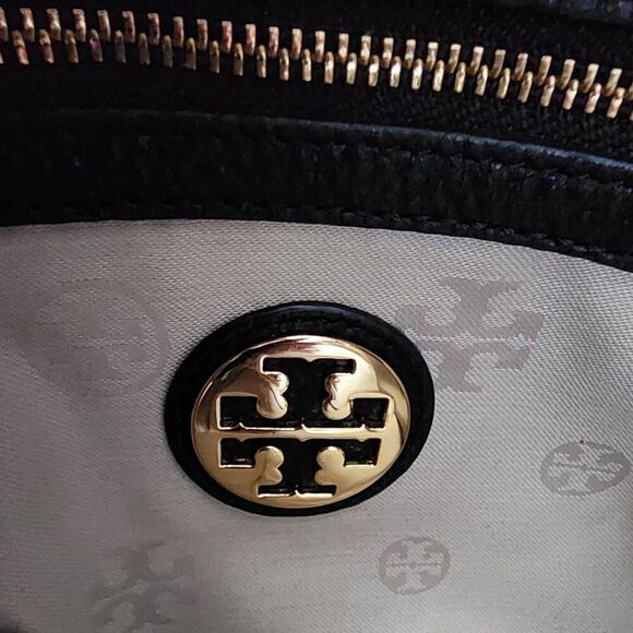 Tory Burch Black Fleming Tote Shoulder Bag Logo Embossed Leather Unisex - Picture 10 of 12